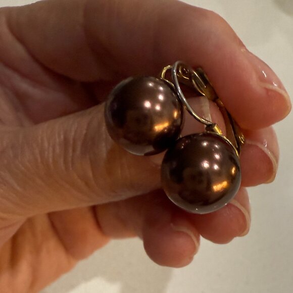 Vintage Faux Pearl Lever Back Earrings - Picture 3 of 5